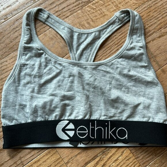2 Ethika sports bras size small - Picture 3 of 4
